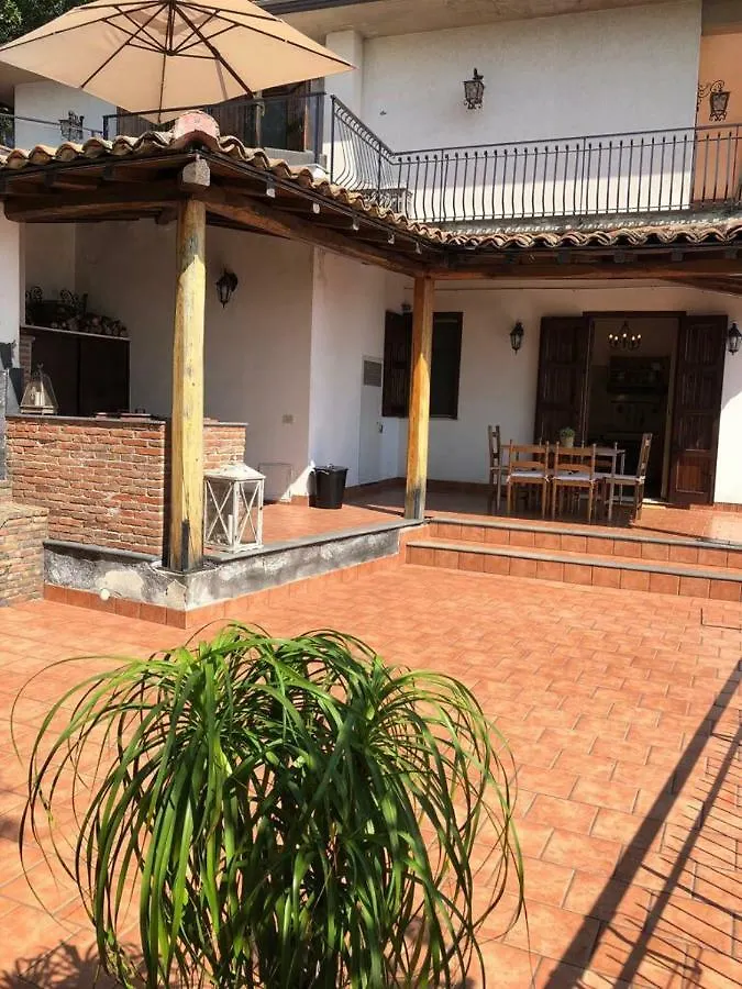 Villa Maria ザッフェラーナ・エトネーア 0*,  イタリア